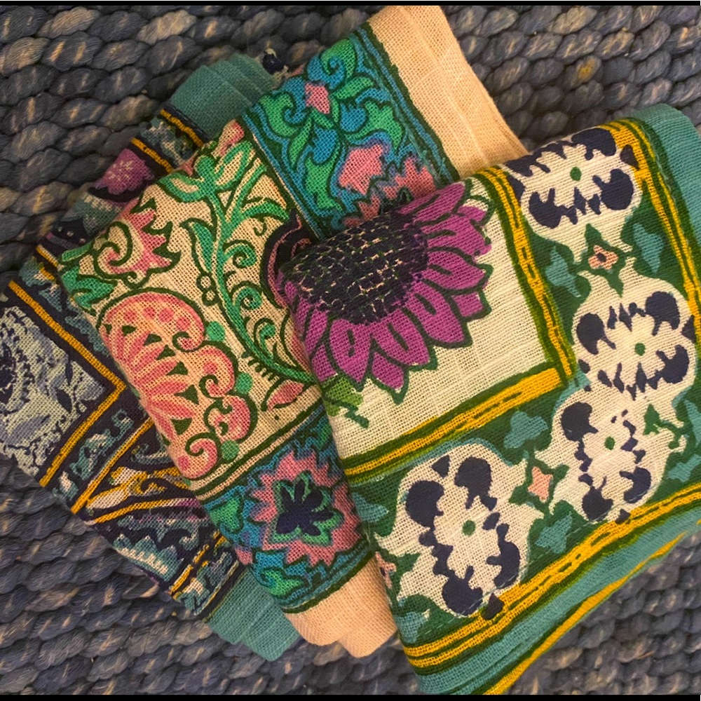 Anthropologie Addia Napkins Set of 3 - Picture 7 of 10